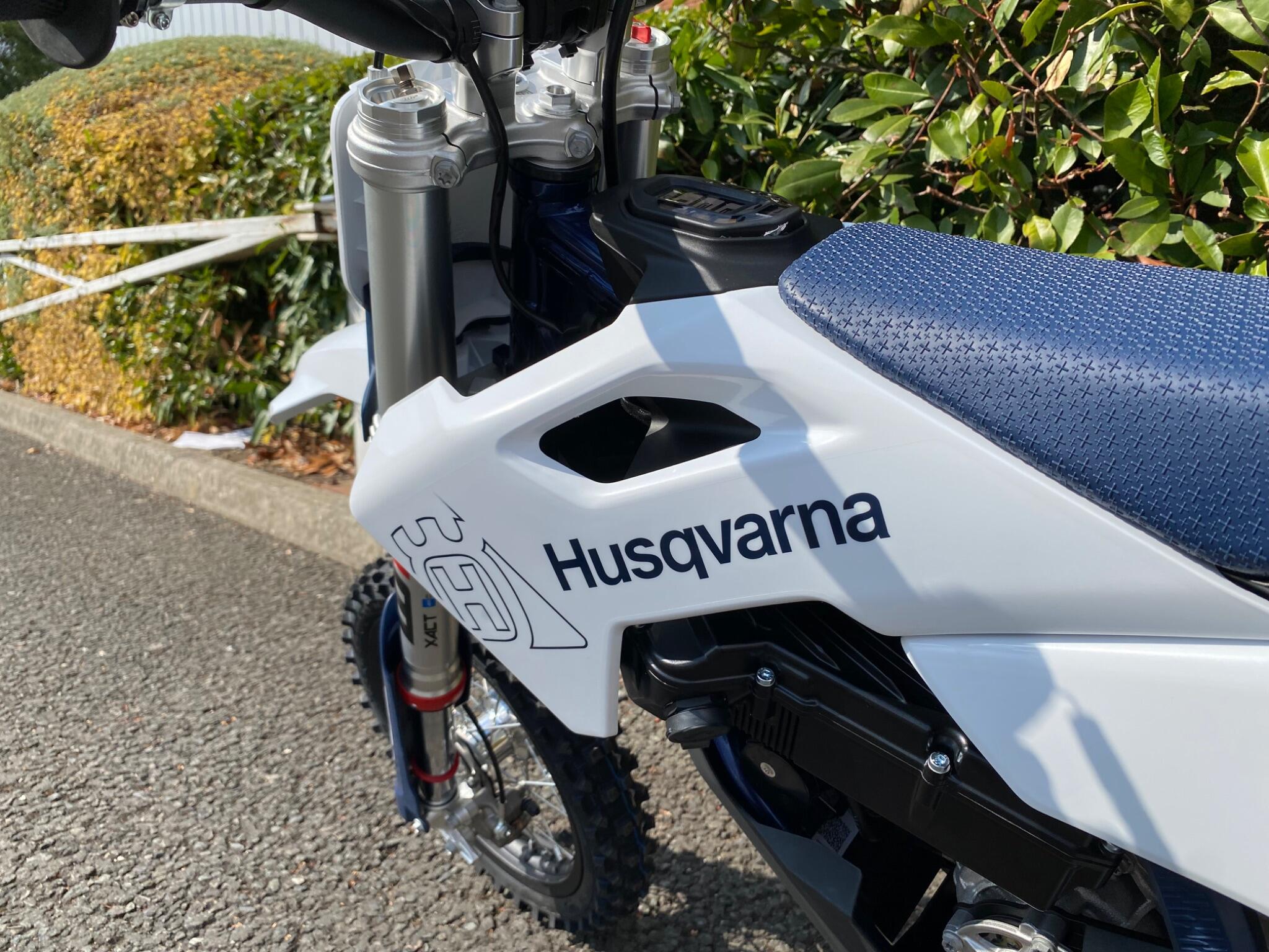 Husqvarna EE 5